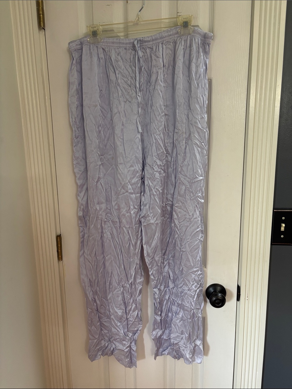 Gilligan & O'Malley Light Lavender Wide-Leg Satin Rayon Lounge Pants
